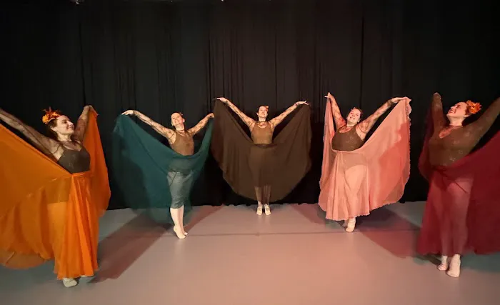 Melissa Kay Ballet Picture 3