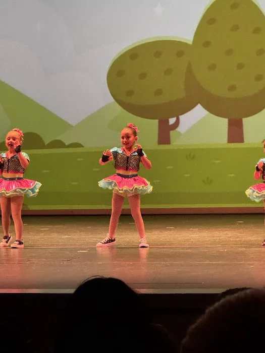 Courtney’s School of Dance AV Picture 2