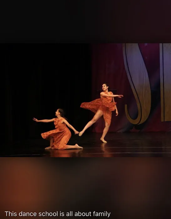 AV Dance Studio 81 Picture 2