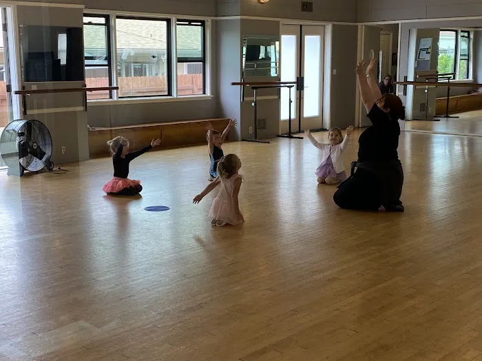 Billy Clower Dance Studio Picture 6