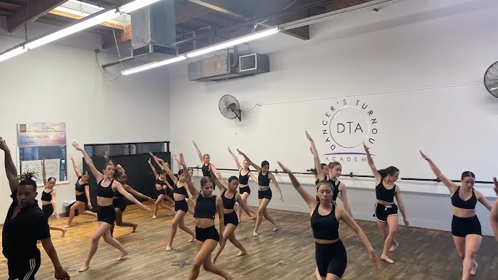 Dancer's Turnout Academy-Dance Picture 1