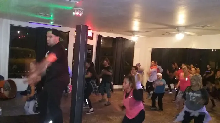 BAILA CONMIGO DANCE CHOREOGRAPHY Picture 9
