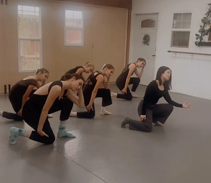 LIFE ON POINTE School of Dance Picture 1