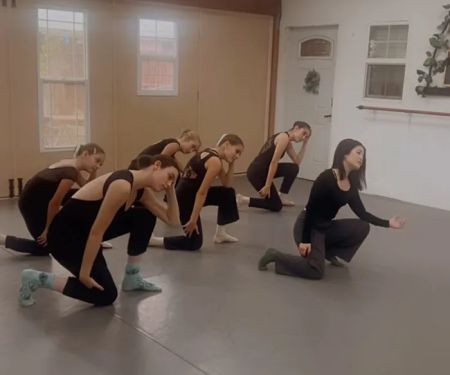 LIFE ON POINTE School of Dance