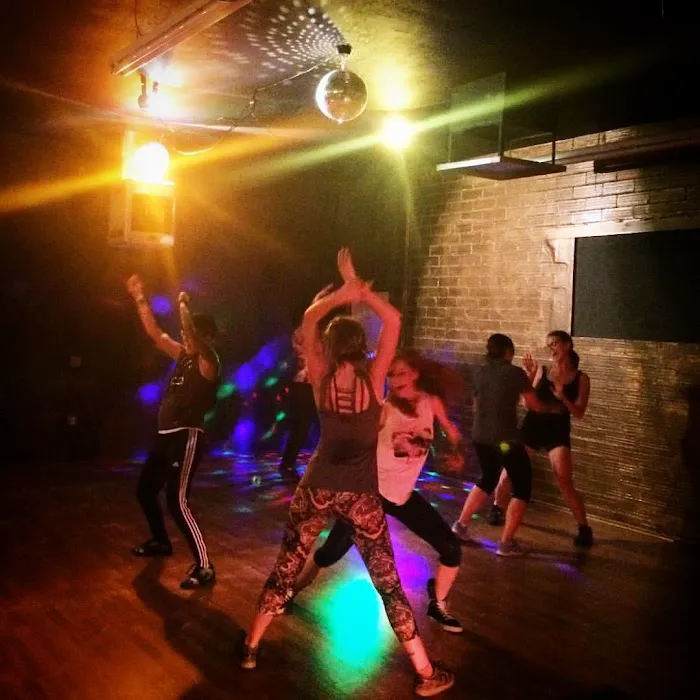 Floor Polish Dance Studio Picture 4