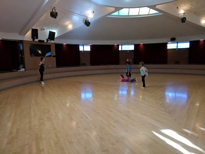 Tucson Creative Dance Center Picture 2