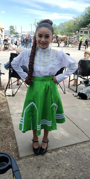 Ballet Folklorico Los Mextucaz Picture 3