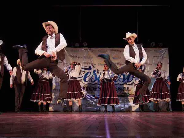 Ballet Folklorico Alexa Zozaya (BFAZ) Picture 9