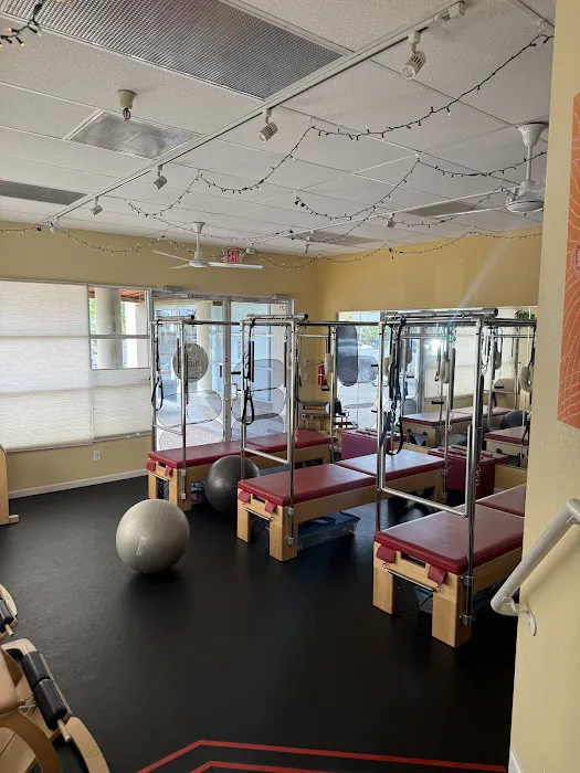 Animas Pilates Yoga Dance Picture 7