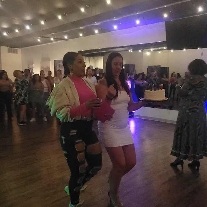 LATISHA HARDY DANCE & COMPANY LTD Picture 5