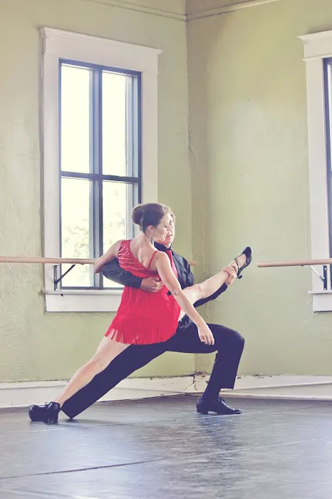 Dance Wonderland Picture 2