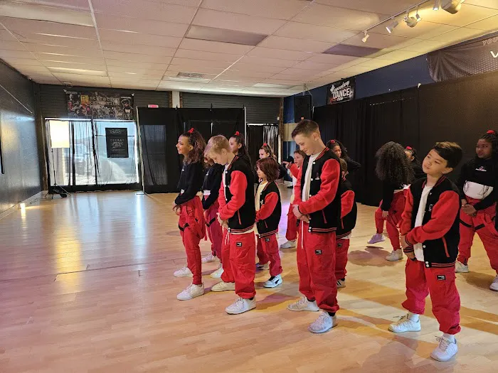 J & J Hip Hop Dance Company Picture 10