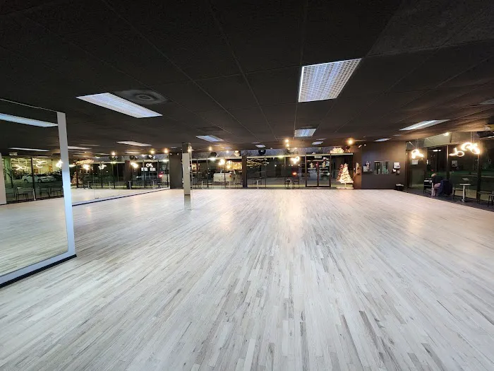 Fred Astaire Dance Studios Picture 1