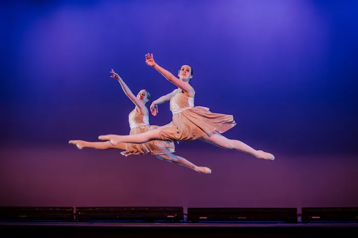 Turning Pointe Dance Picture 1