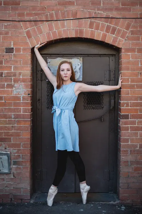 Turning Pointe Dance Picture 8