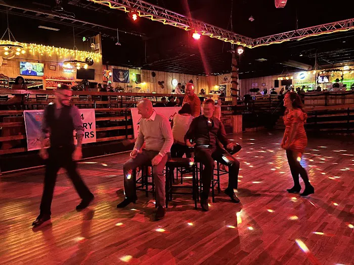 The Whiskey Barron Dance Hall & Saloon Picture 2