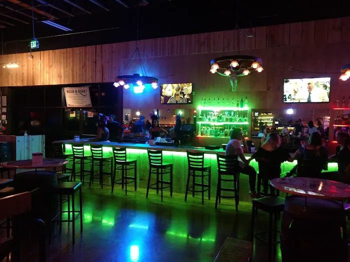 The Whiskey Barron Dance Hall & Saloon Picture 3