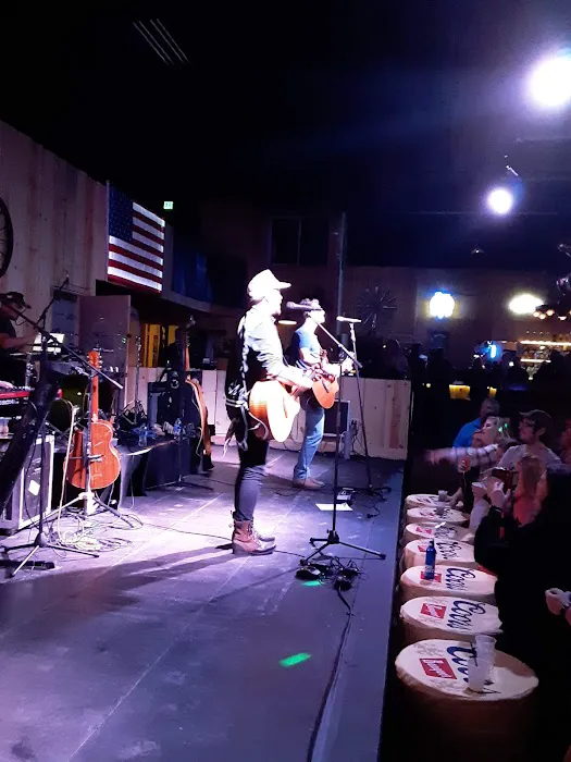 The Whiskey Barron Dance Hall & Saloon Picture 8