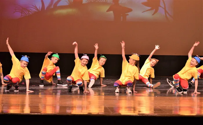 A Time to Dance Picture 9