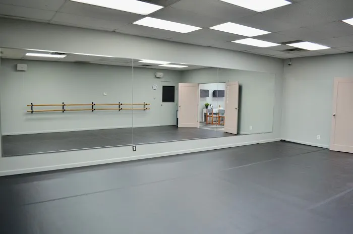 Studio of MoveMINT Picture 9