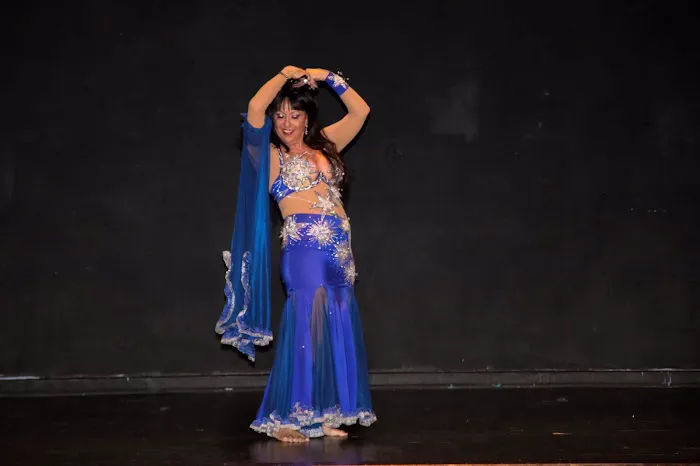 Crescent Moon Belly Dance Picture 5