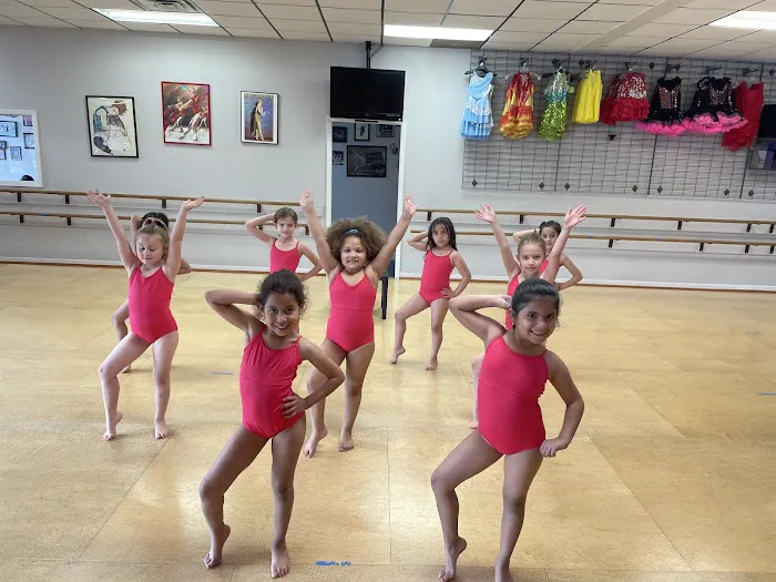 Dance Connection Picture 3