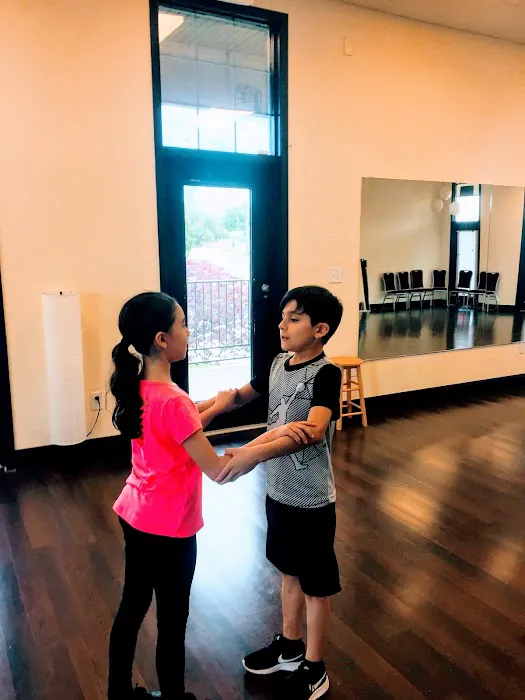 Volta Dance Studio Picture 7