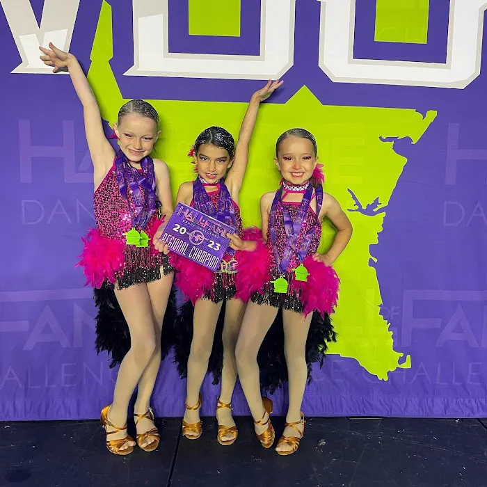 Ten Feet Tall Dance Studio Picture 5