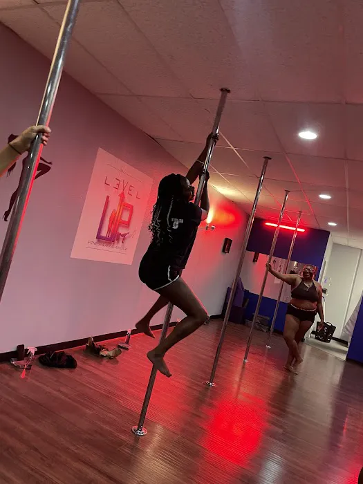 Level Up Fitness and Aerial Artistry Picture 3
