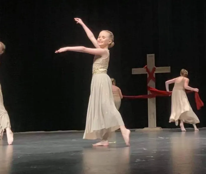 Keller's Grace of Dance Picture 6