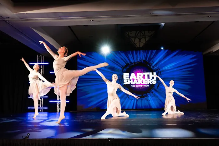Keller's Grace of Dance Picture 5
