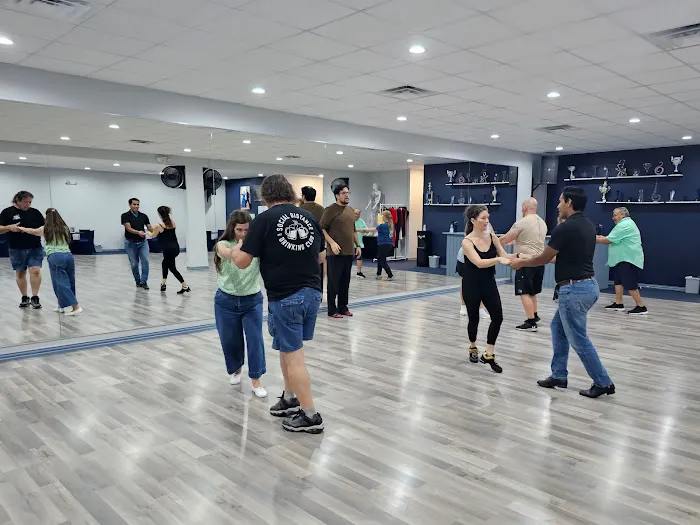 RL Dance Studio Picture 1