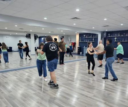 RL Dance Studio
