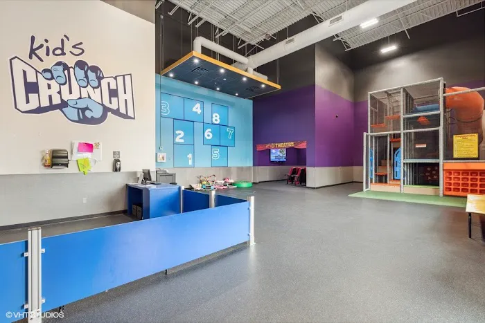 Crunch Fitness - Arlington Picture 6