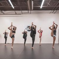 Studio 12 Dance Center ico