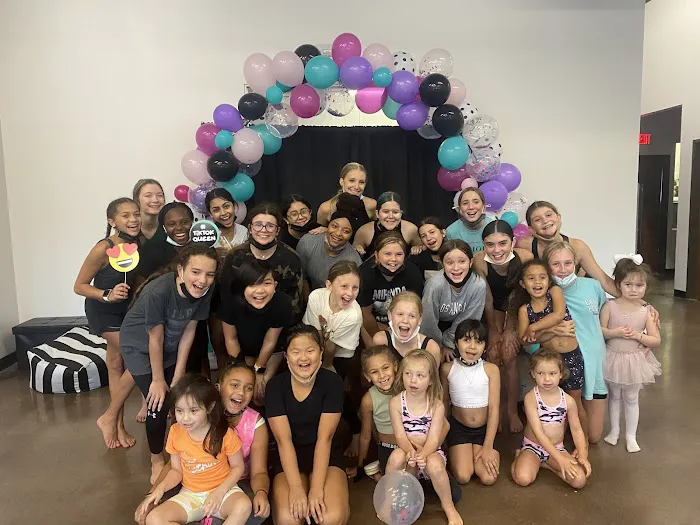 Studio 12 Dance Center Picture 9