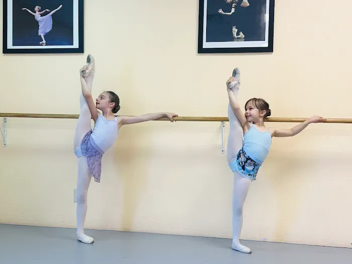 Almayeva Ballet Academy Picture 8