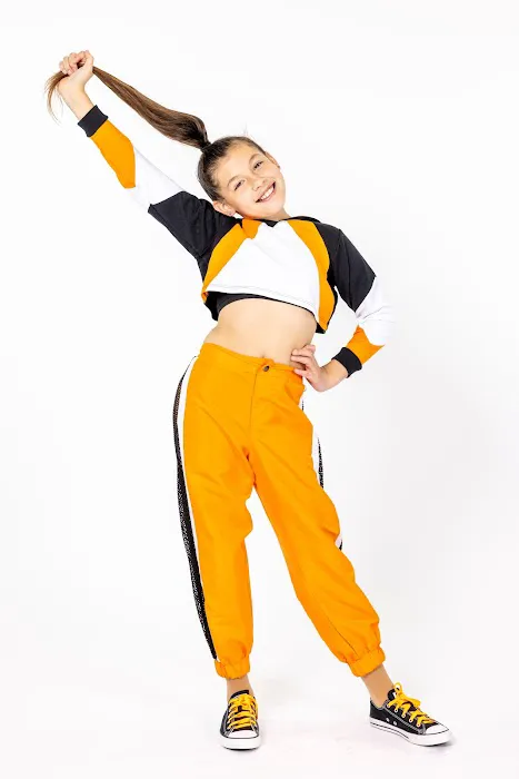 Mena's Dance Xchange Picture 4