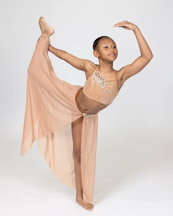 Mena's Dance Xchange Picture 8
