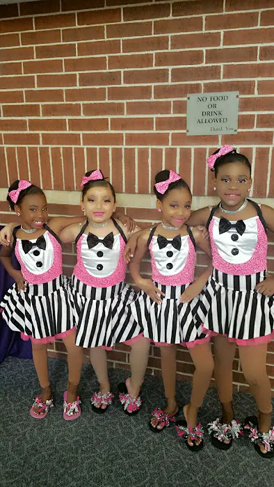 Fearless Headquarters Dance Studio Picture 8