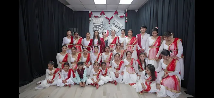 Shruti's Dance & Yoga Picture 5