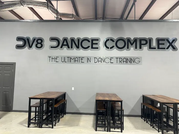 Dv8 Dance Complex Picture 2