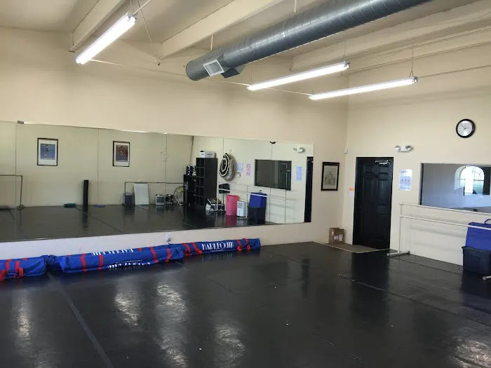 Denton Dance Conservatory Picture 3