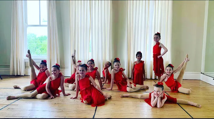 Sandi’s School of Dance Picture 5