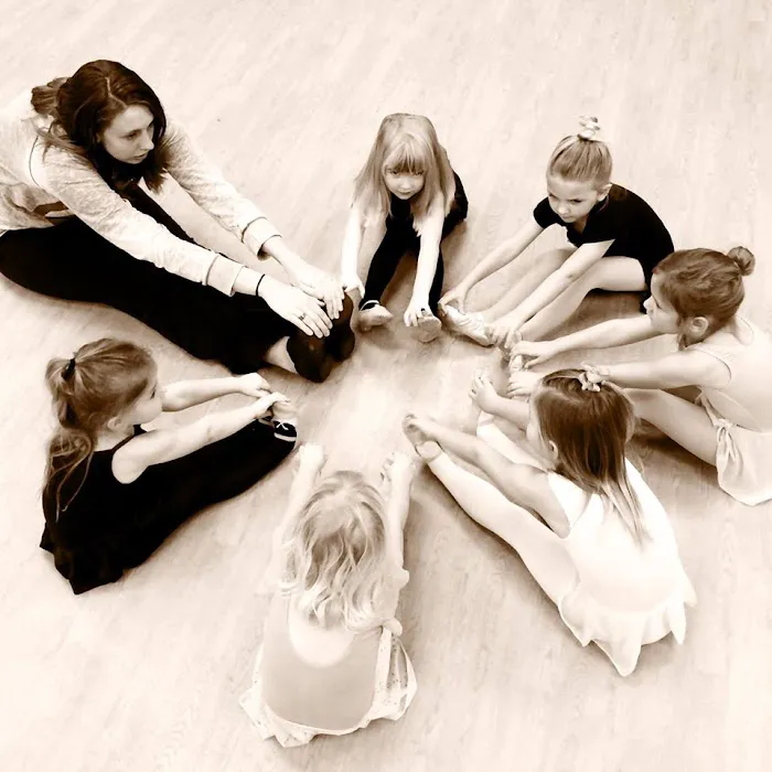 Miss Twister Dance Company Picture 7