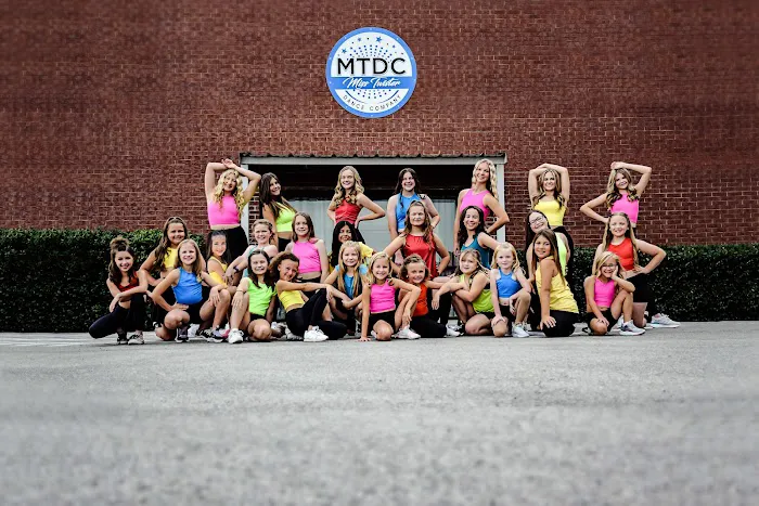 Miss Twister Dance Company Picture 9