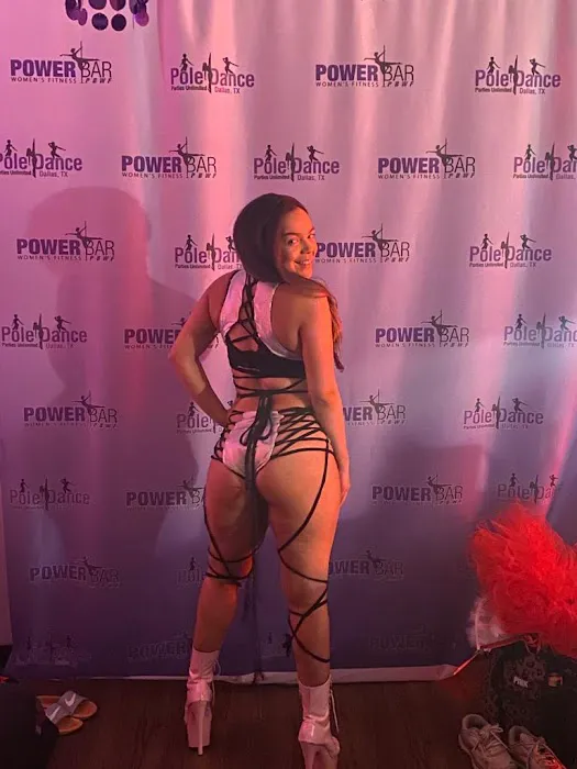 Power BAR Pole Dance Classes & Parties Picture 4