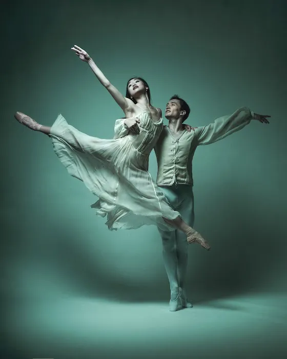 Avant Chamber Ballet Picture 2