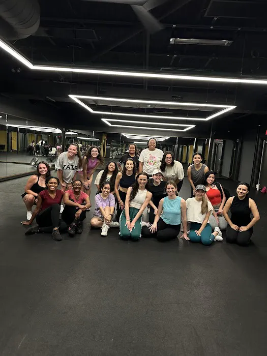 Lux MVMT Dance Studio Picture 6