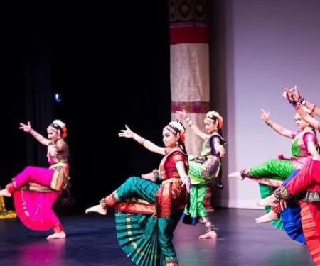 Guru Parampara School of Arts